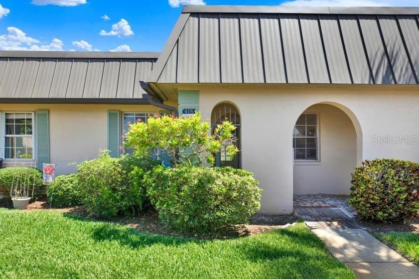 4115 HAMPTON DRIVE UNIT n/a
