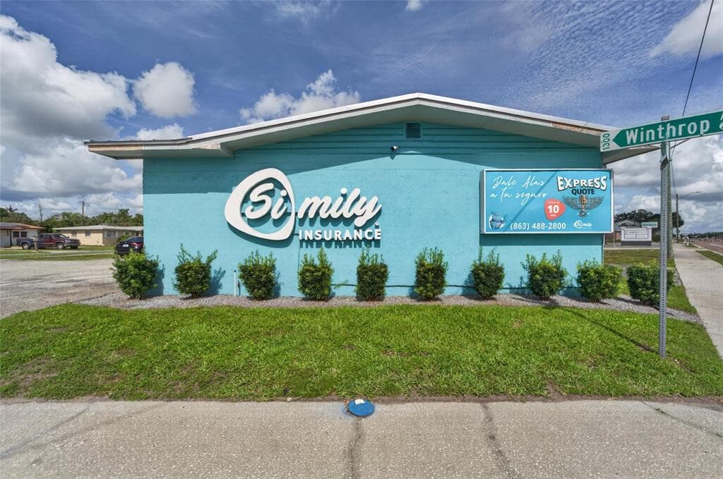 1233 BARTOW ROAD LAKELAND, FL 33801