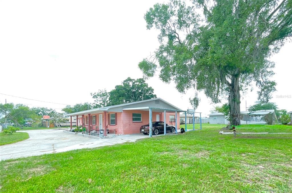 2117 CALUSA TRAIL