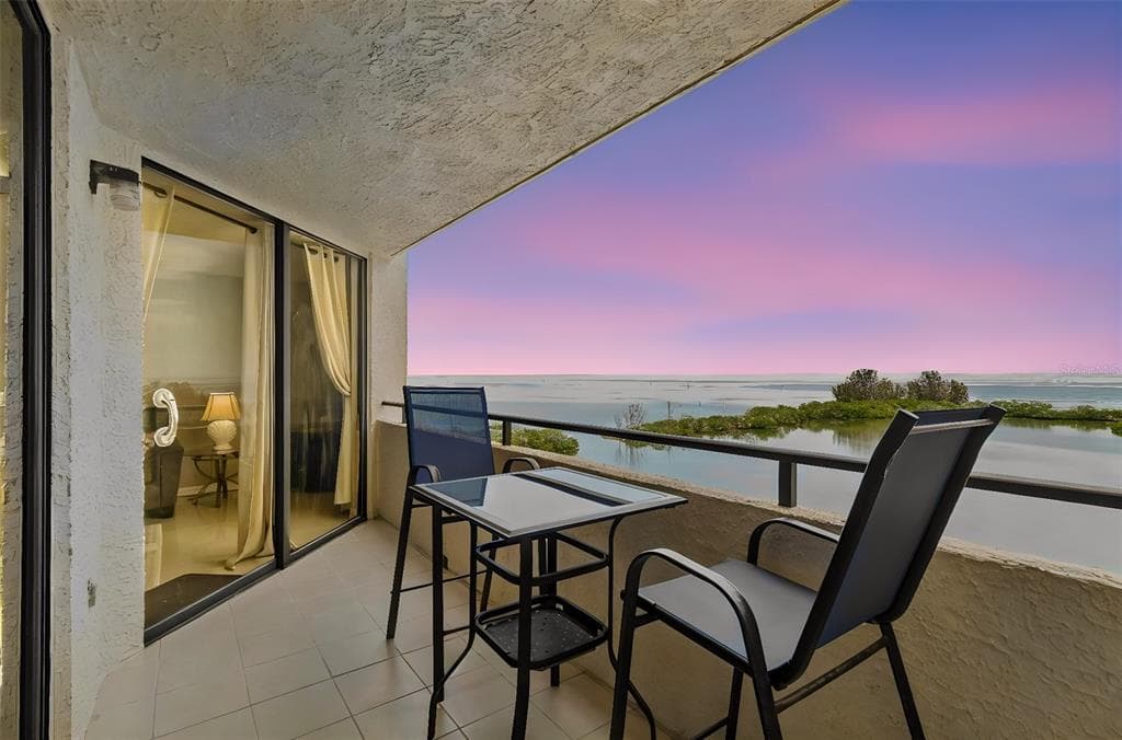 5915 SEA RANCH DRIVE UNIT 611 HUDSON, FL 34667