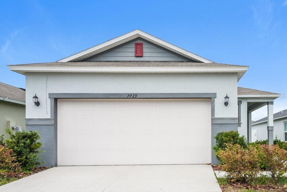 7729 SUNSHINE BRIDGE AVENUE GIBSONTON, FL 33534