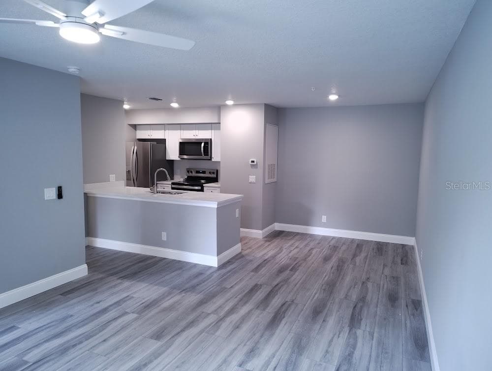 3024 PARKWAY BOULEVARD UNIT 202 KISSIMMEE, FL 34747