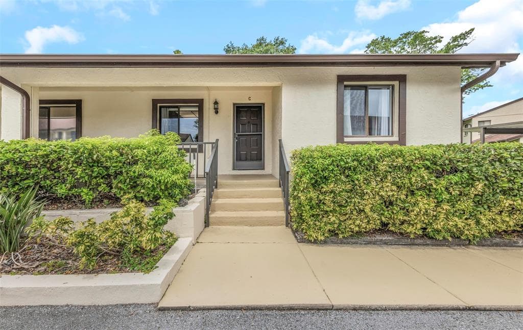 3581 MAGNOLIA RIDGE CIRCLE Unit C PALM HARBOR, FL 34684