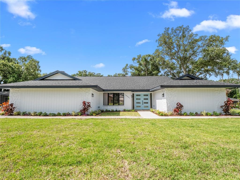 15901 DOVER CLIFFE DRIVE