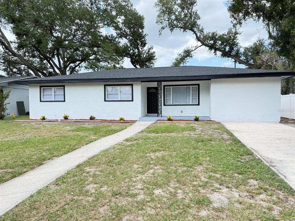 2534 W FERN STREET TAMPA, FL 33614