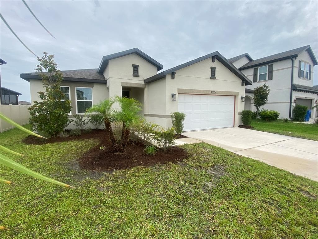 13515 PALMERA VISTA DRIVE