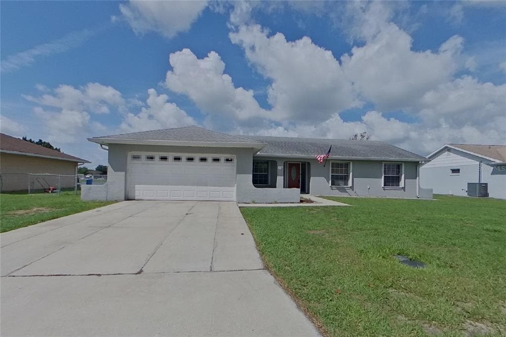 39 TROTTERS CIRCLE KISSIMMEE, FL 34743
