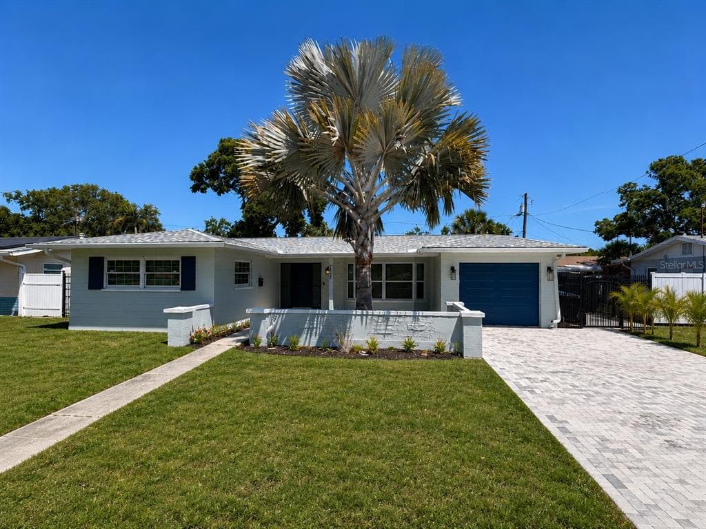 5813 26TH AVENUE N ST PETERSBURG, FL 33710