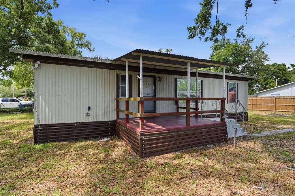 12917 FOUR OAKS ROAD TAMPA, FL 33624
