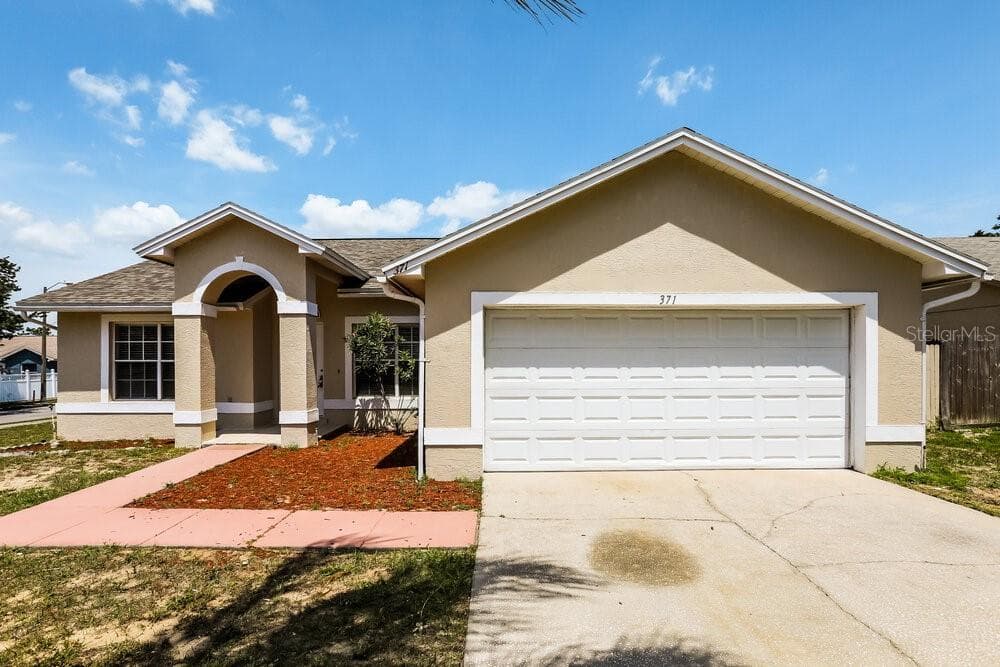371 SNOWSHOE COURT ORLANDO, FL 32835
