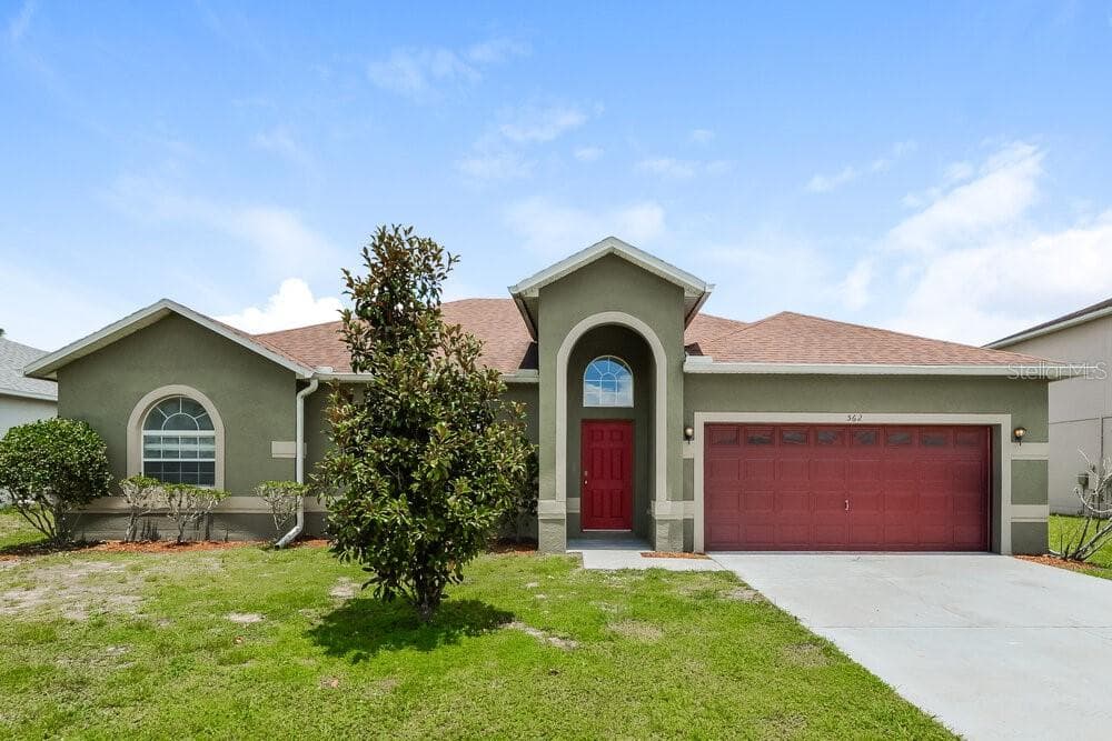 562 BRISTOL CIRCLE KISSIMMEE, FL 34758