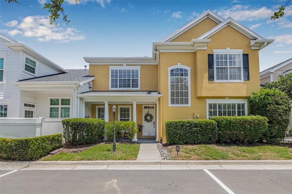 313 INNER HARBOUR CIRCLE