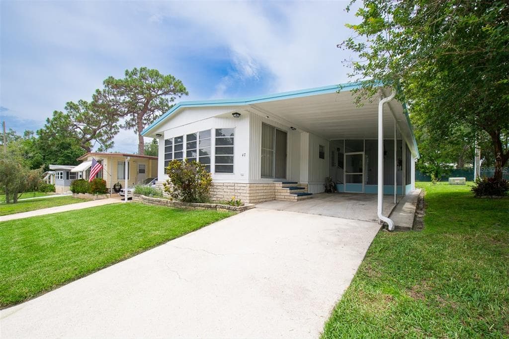 47 SUGAR BEAR DRIVE UNIT 9 SAFETY HARBOR, FL 34695
