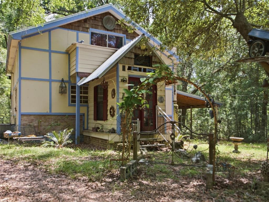 5229 SE 1ST STREET TRENTON, FL 32693