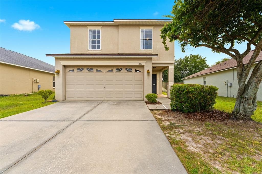 1832 HOLTON ROAD LAKELAND, FL 33810