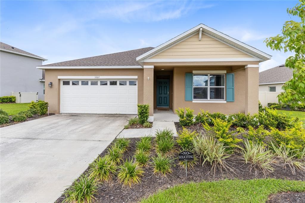 5207 MAHOGANY DRIVE