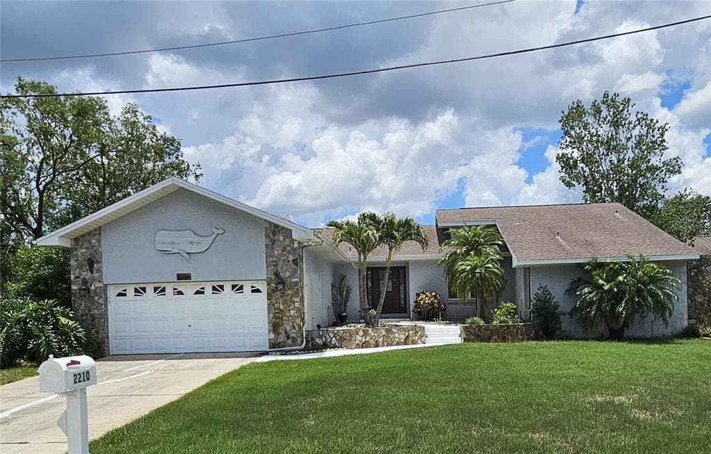 2210 BAYOU DRIVE