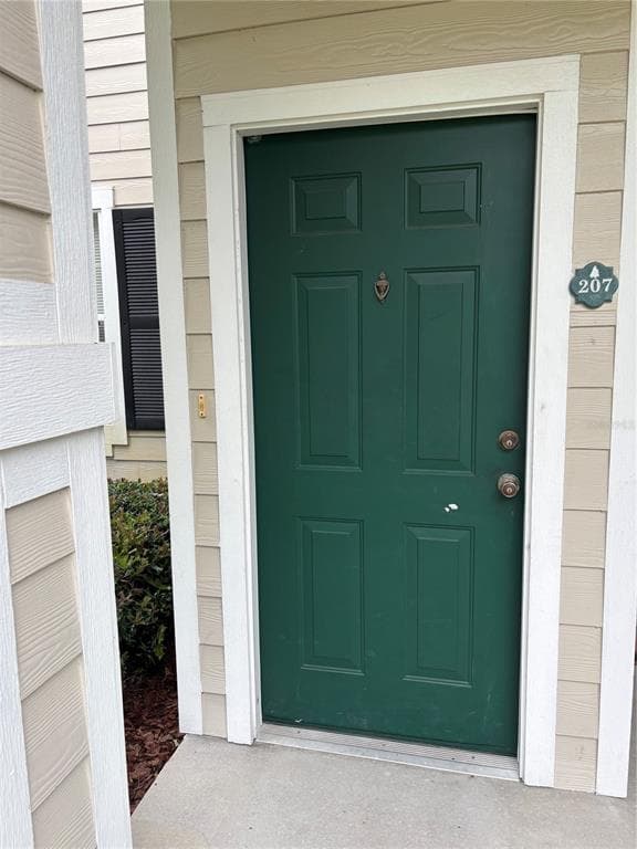 417 SOUTHERN PECAN CIRCLE UNIT 207 WINTER GARDEN, FL 34787