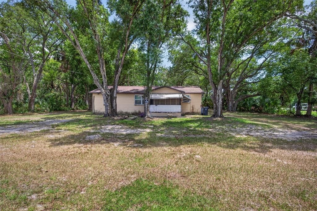 5403 16TH AVENUE S TAMPA, FL 33619