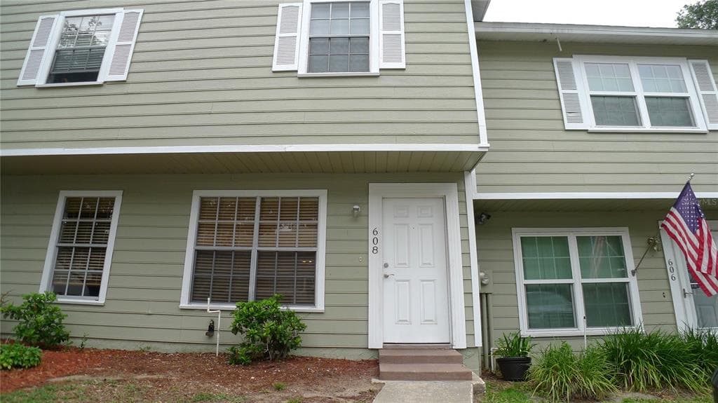 608 LYNCHBURG DRIVE