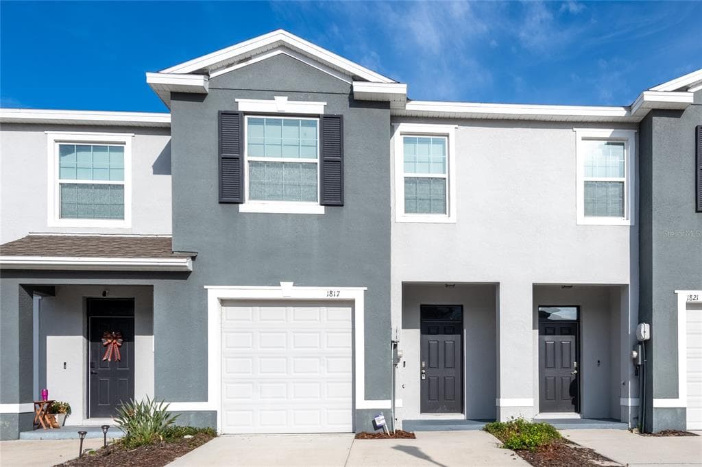 1817 HOVENWEEP ROAD WESLEY CHAPEL, FL 33543