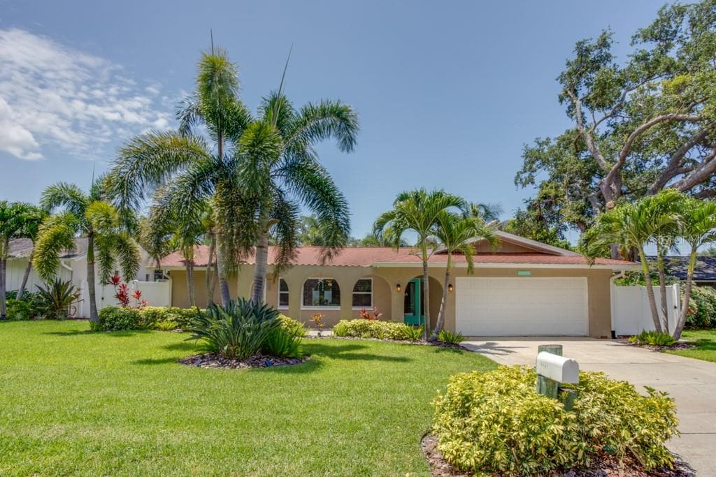 14060 82ND AVENUE SEMINOLE, FL 33776