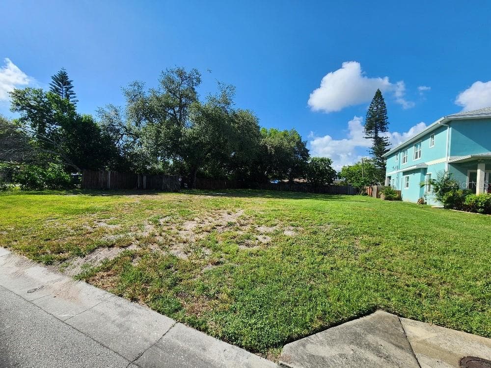 24TH AVENUE N