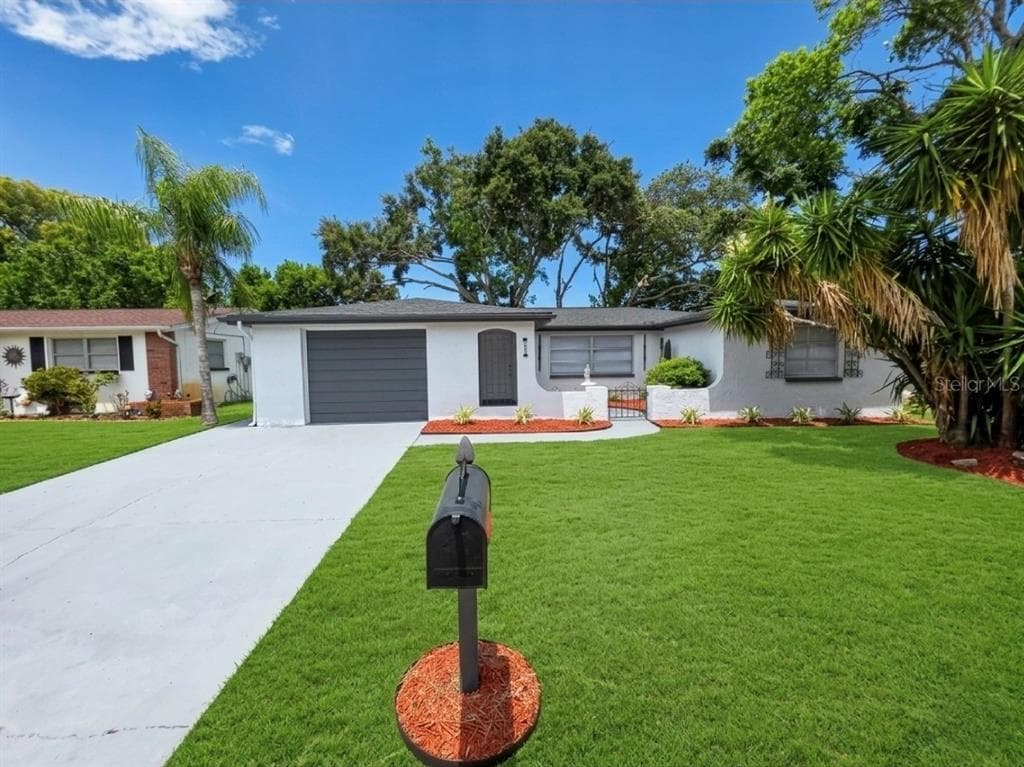9425 GRAY FOX LANE