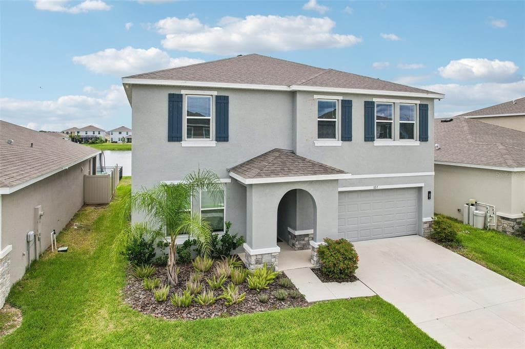 327 MANGROVE MANOR DRIVE