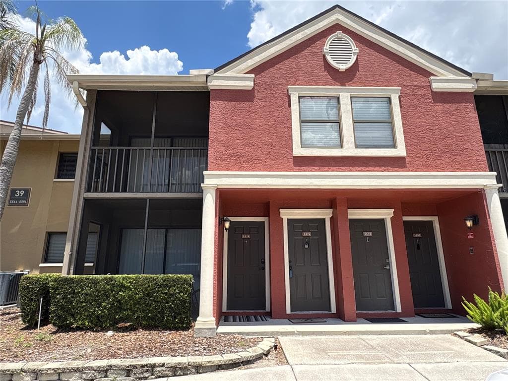 5576 BAYWATER DRIVE UNIT 5576 TAMPA, FL 33615
