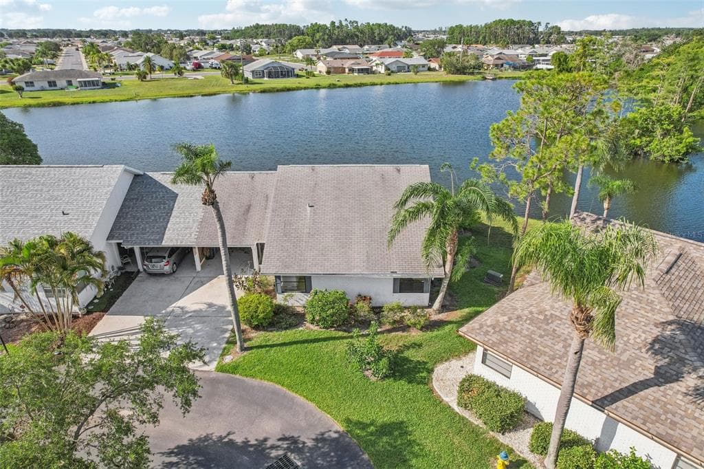1613 COMFY COURT SUN CITY CENTER, FL 33573