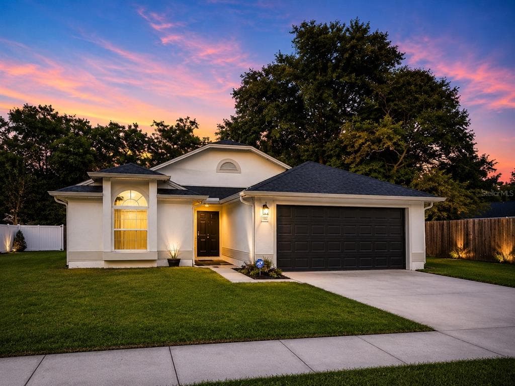 1614 WEAVER DRIVE LUTZ, FL 33559