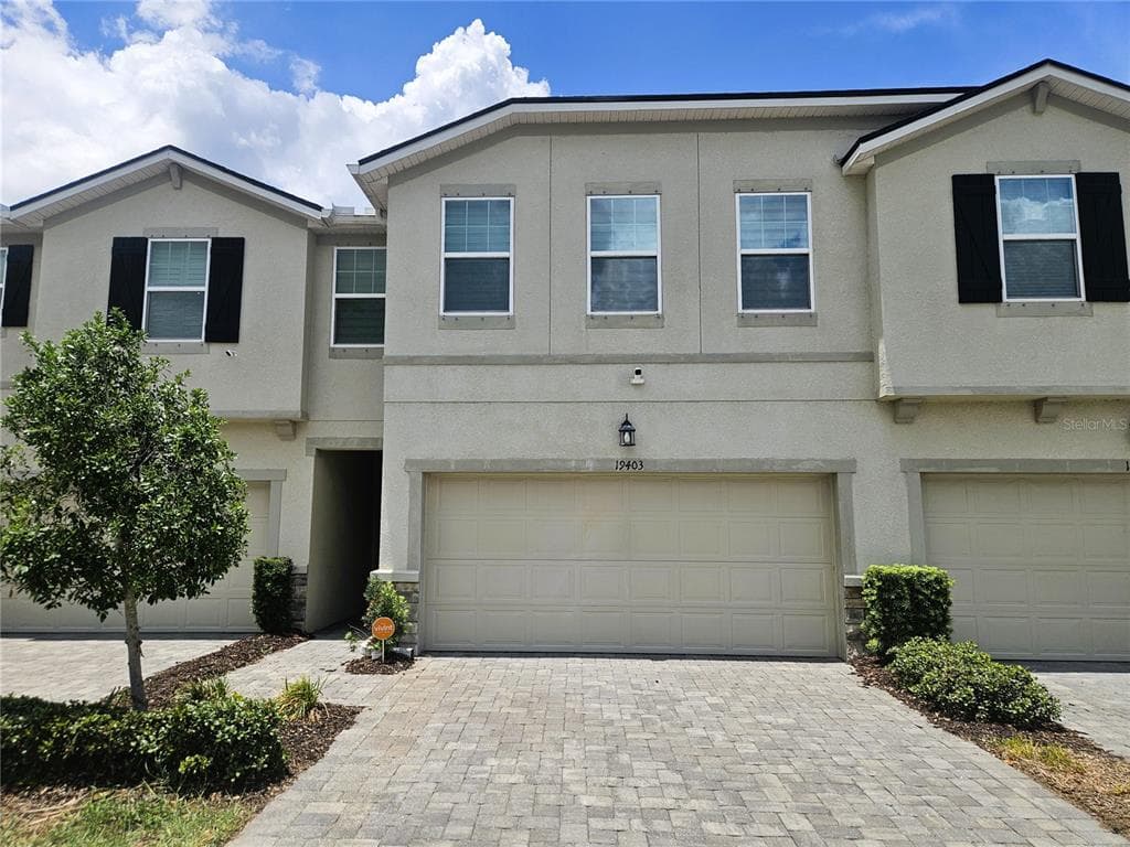 19403 BLUE POND DRIVE LUTZ, FL 33558
