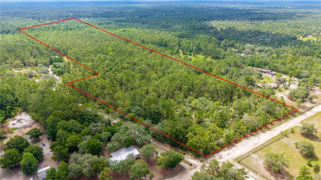 GOLDEN OAK LANE KEYSTONE HEIGHTS, FL 32656