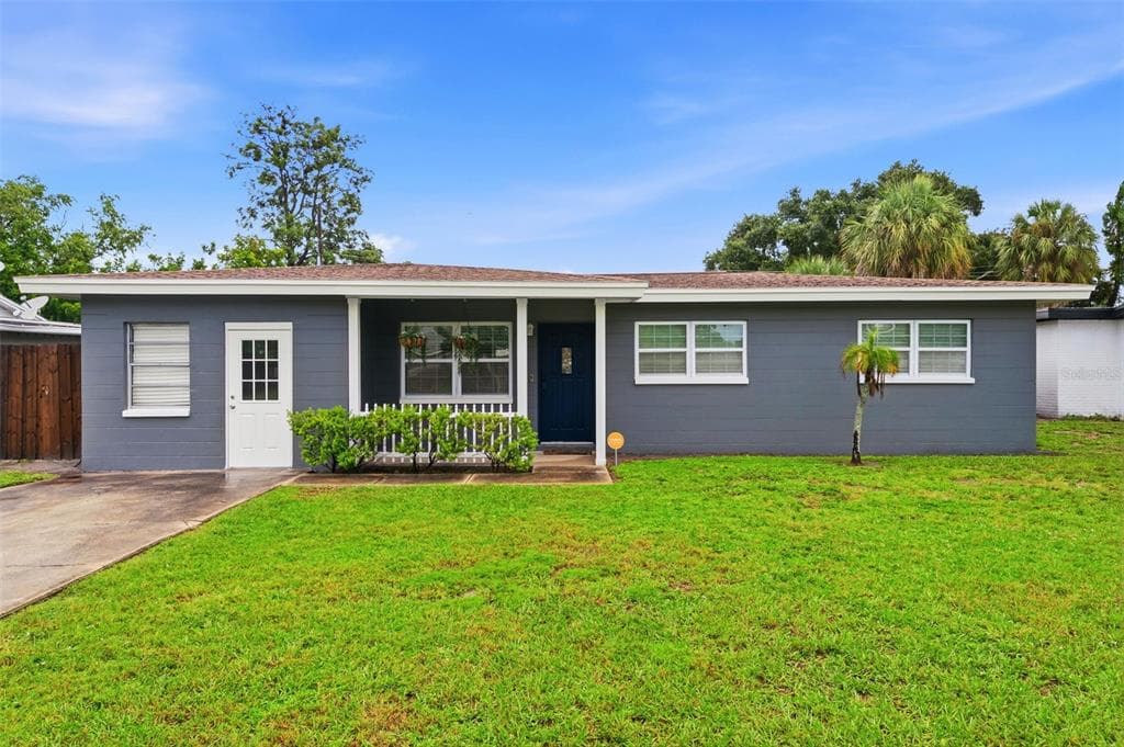 8685 MAGNOLIA DRIVE