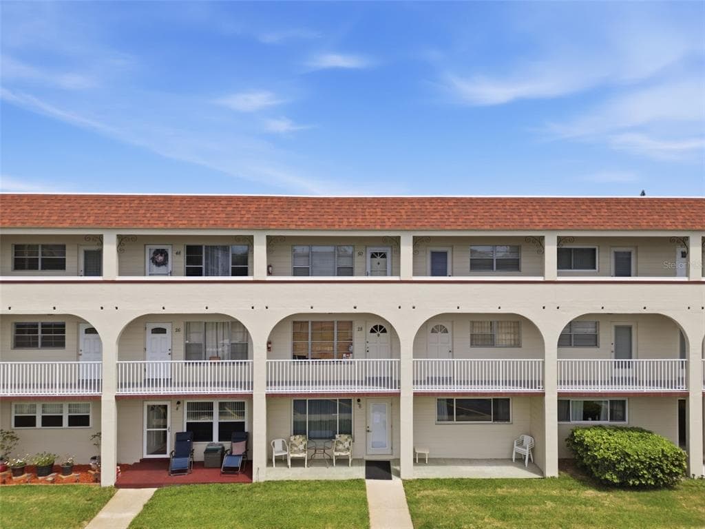 2434 AUSTRALIA WAY E UNIT 50 CLEARWATER, FL 33763