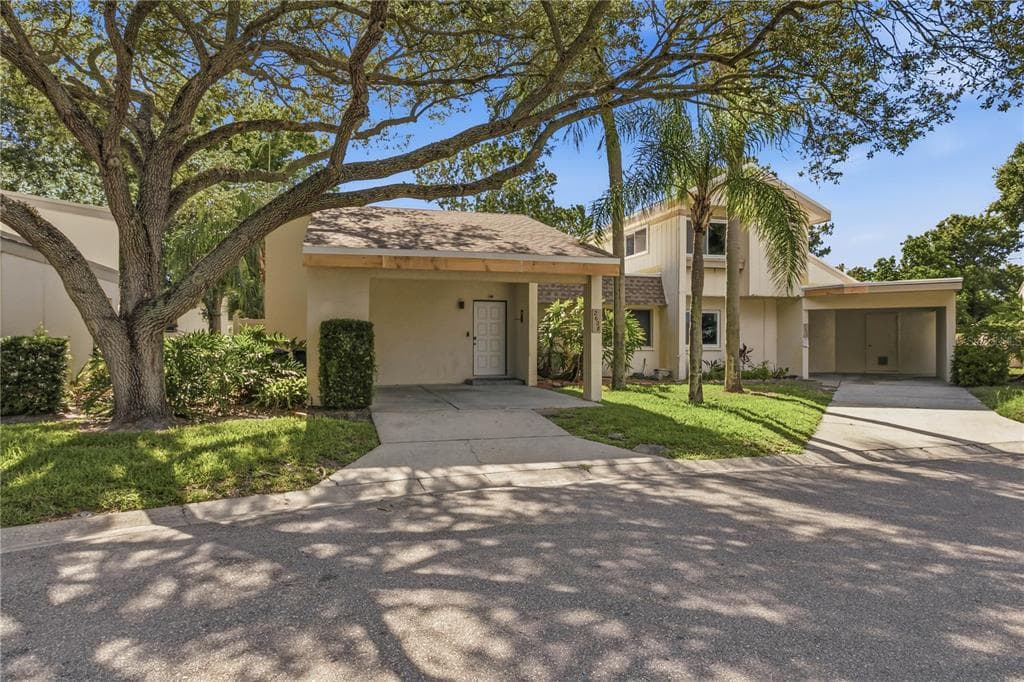 2628 CEDAR VIEW COURT CLEARWATER, FL 33761