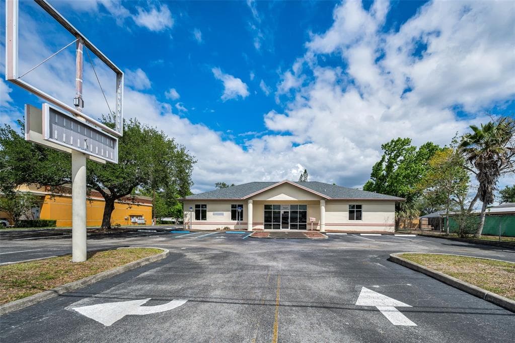 7047 66TH STREET N
