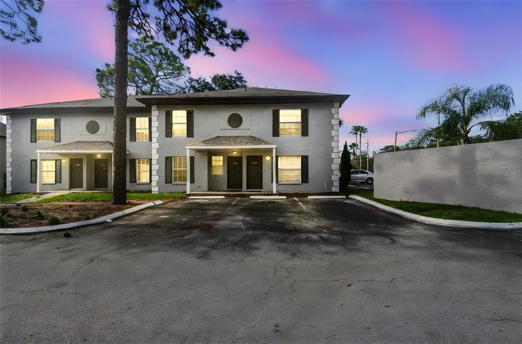 5238 SUNRIDGE PALMS DRIVE UNIT 304 TAMPA, FL 33617