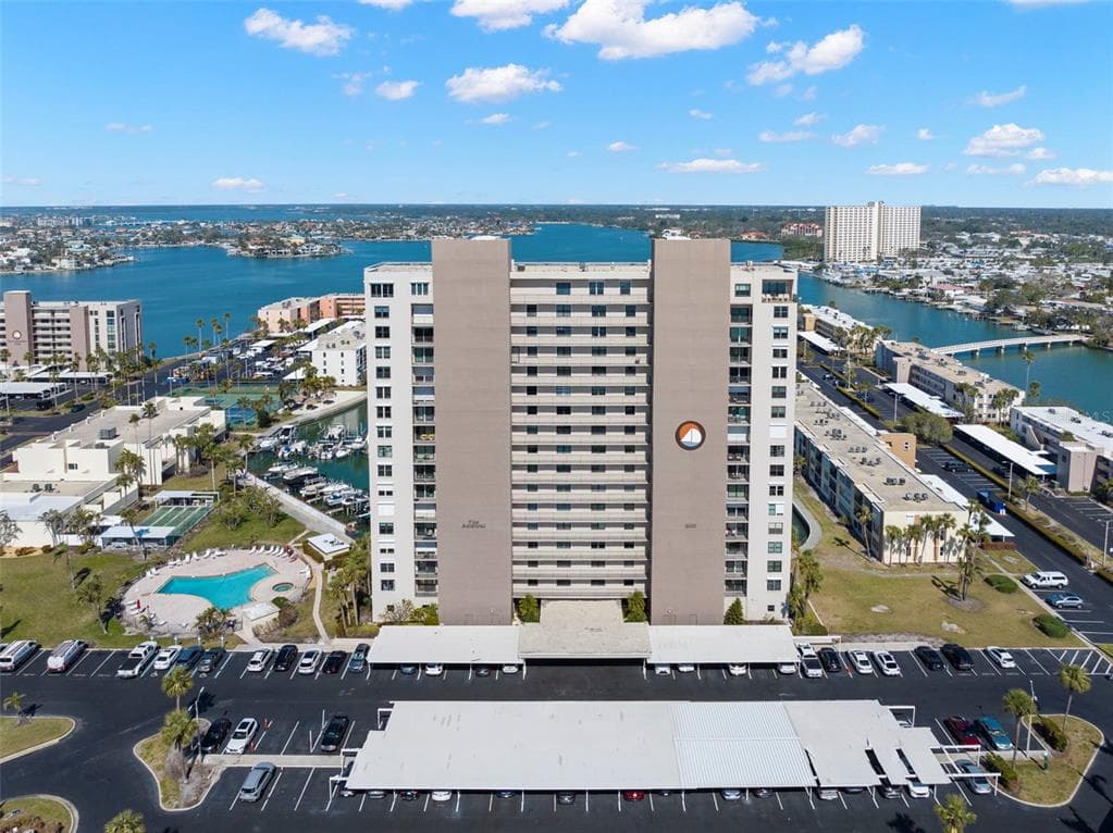 7300 SUN ISLAND DRIVE S UNIT 1103 ST PETERSBURG, FL 33707