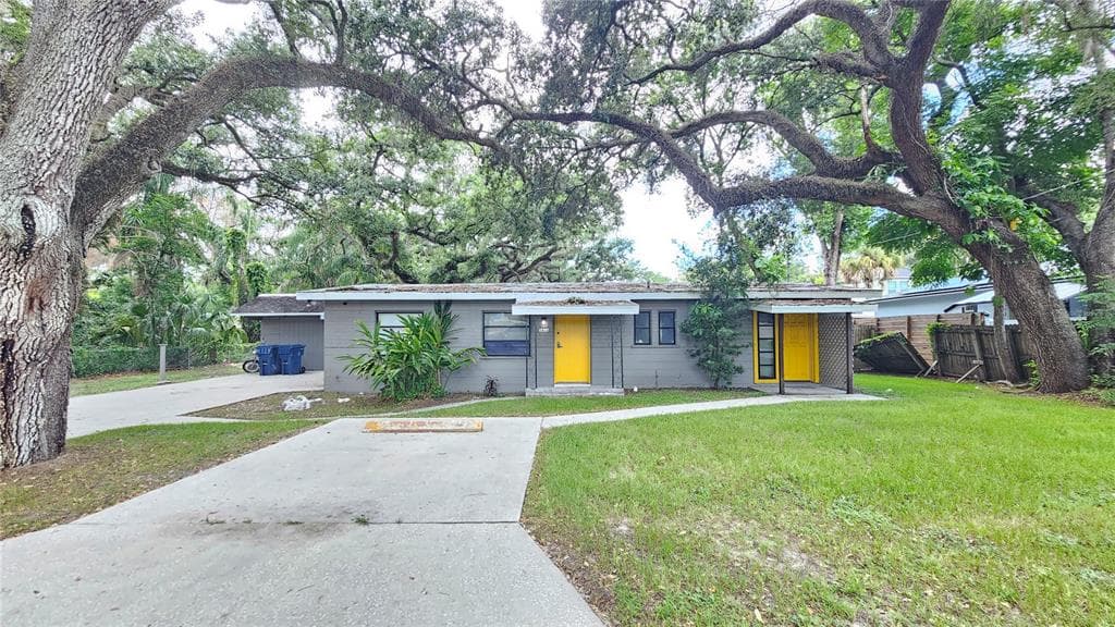 5810 N 19TH STREET TAMPA, FL 33610