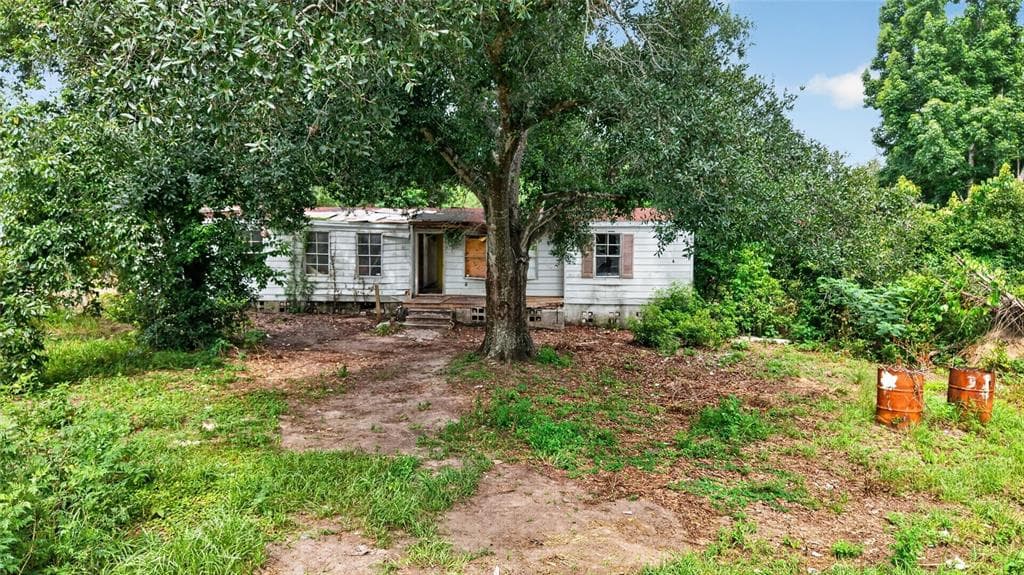 8608 HAMSTER DRIVE ZEPHYRHILLS, FL 33540