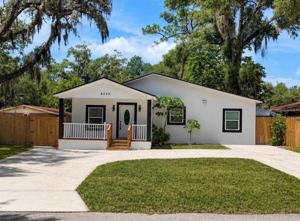 4220 E EVA STREET TAMPA, FL 33617