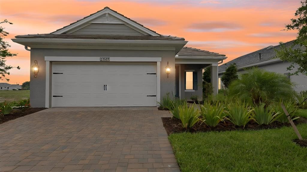 2949 HERITAGE PINES DRIVE FORT MYERS, FL 33905