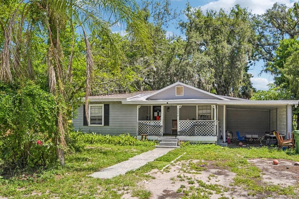 1504 E 99TH AVENUE TAMPA, FL 33612