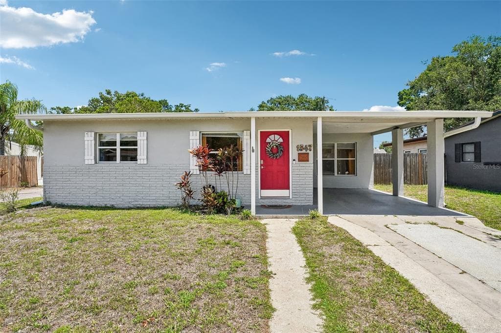 1547 56TH AVENUE N ST PETERSBURG, FL 33703