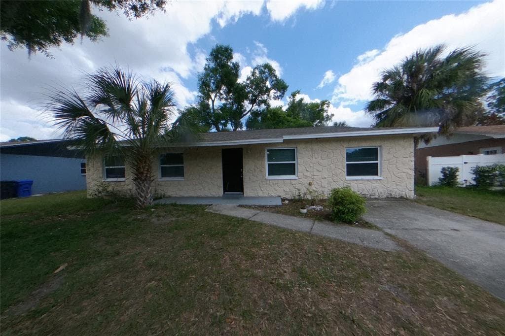 1218 WINDSOR CIRCLE BRANDON, FL 33510