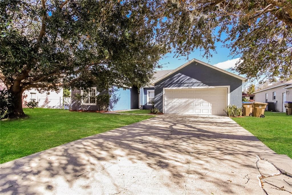 4526 FICUS TREE ROAD KISSIMMEE, FL 34758