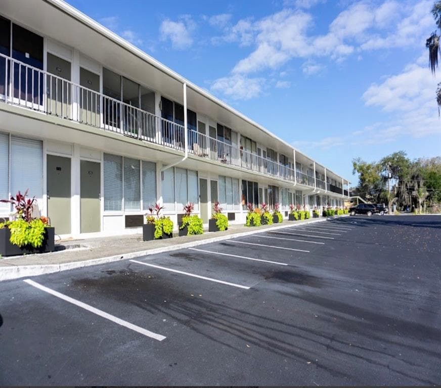 515 BON AIR STREET UNIT 229 LAKELAND, FL 33805