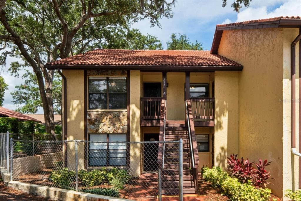 8550 SHADBLOW CT UNIT #6 PORT RICHEY, FL 34668